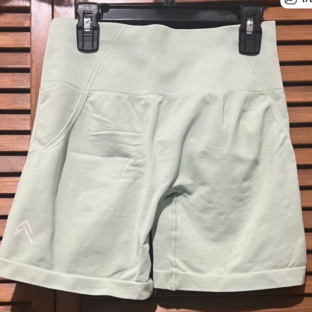 Oner and Aurola bundle